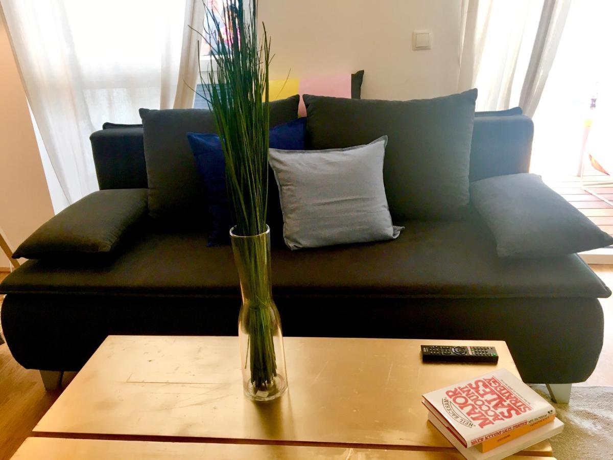 Messe-congress With Balcony Appartement *